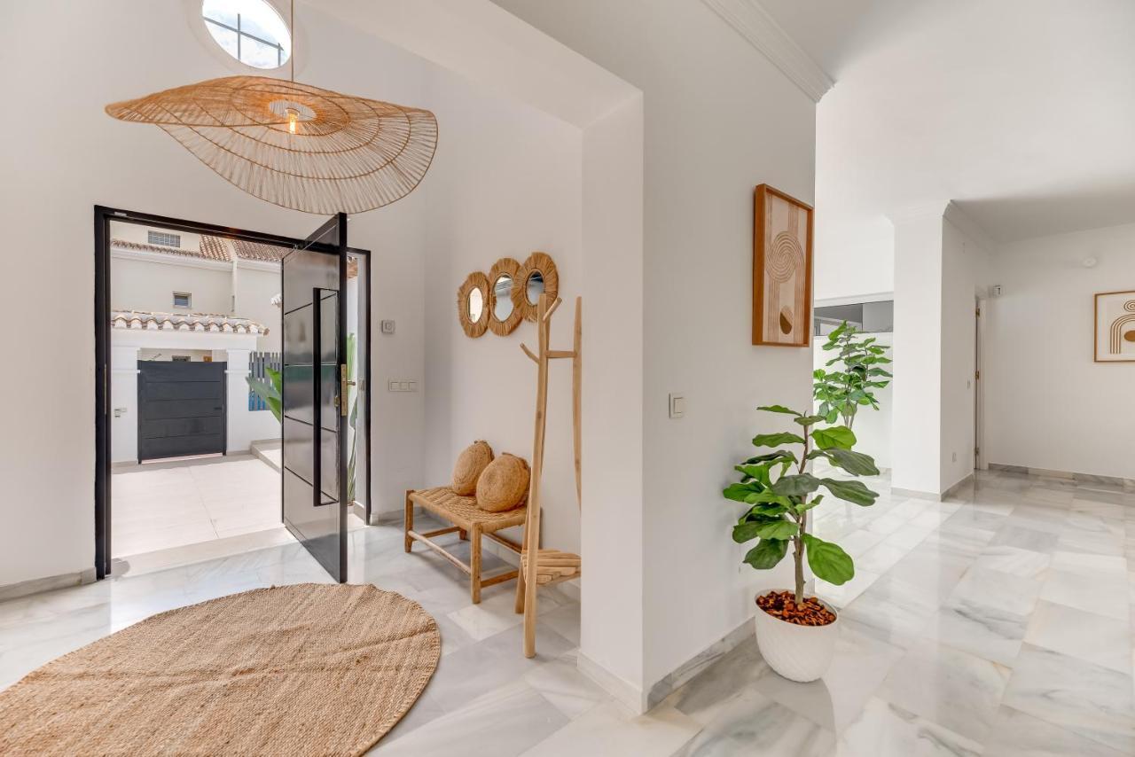 Sirio: Golf-front Retreat With Private Heated Pool Pousada *