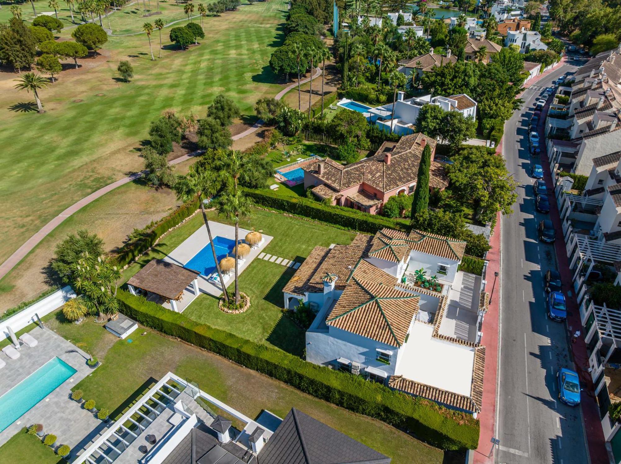 Vacation I Sirio, Golf-front Villa, Private Heated Pool, Privacy, 10 Min From Puerto Banus *